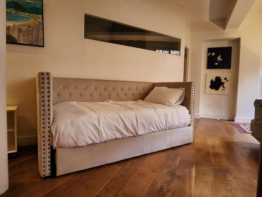 Appartamento Charming Designer 1 Bed - Check Profile Londra