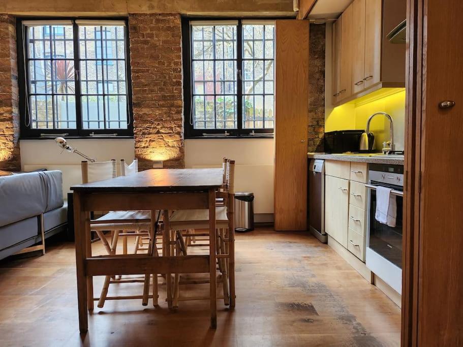 Appartamento Charming Designer 1 Bed - Check Profile Londra